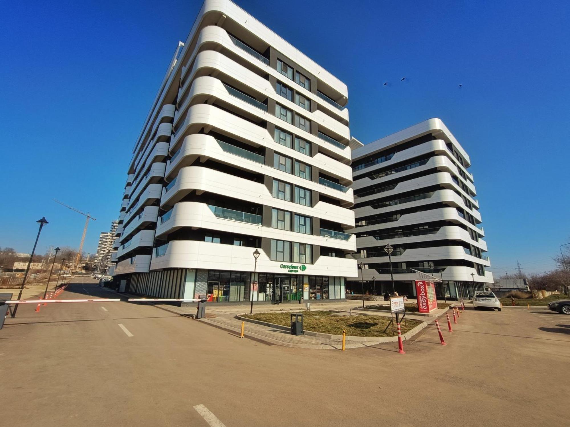 יאשי Super Apartments Near Airport With Shop & Free Parking מראה חיצוני תמונה