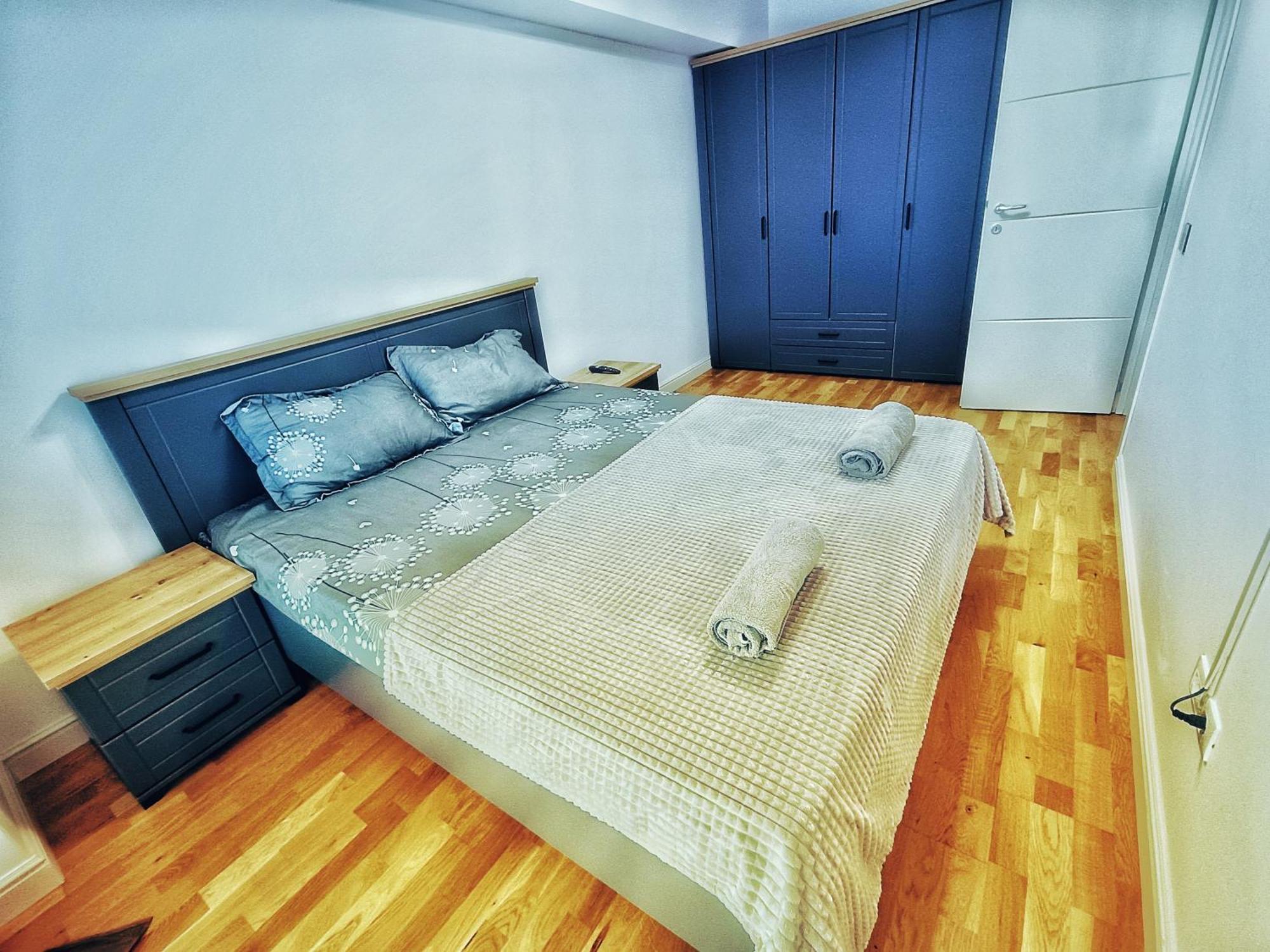יאשי Super Apartments Near Airport With Shop & Free Parking מראה חיצוני תמונה